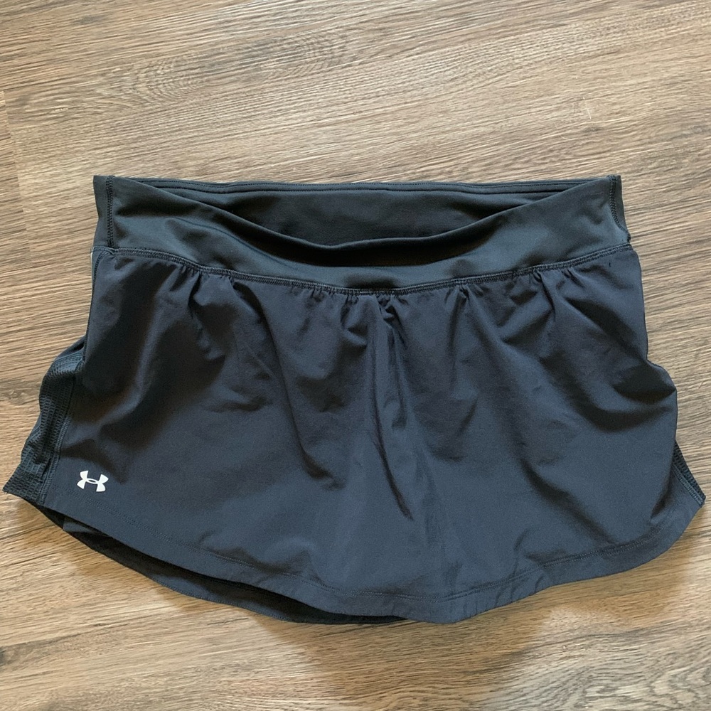 Under Armour skort Large